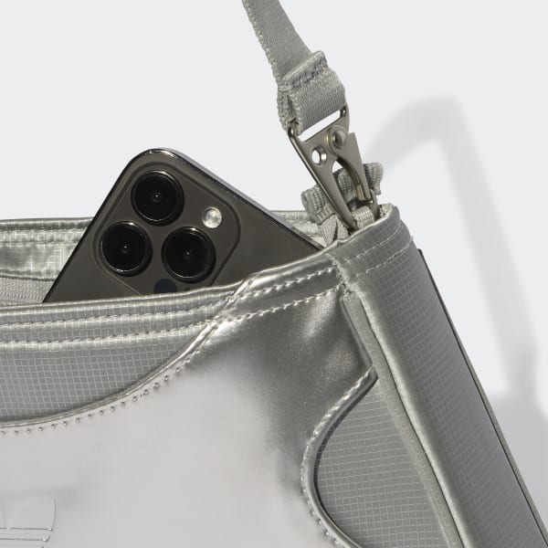【ADIDAS】Clitch Shoulder Bag (Silver) / JX9194 ★人気★ adidas Clutch Shoulder Bag - Silver | adidas Finland