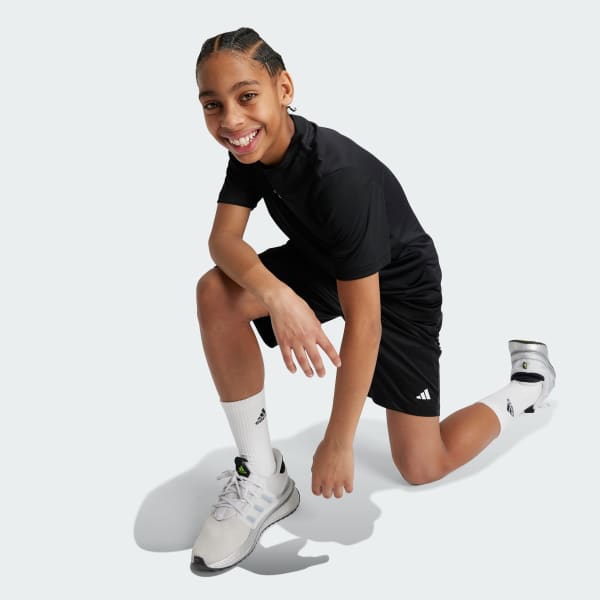 Zwart Train Essentials Logo Regular Fit Short Kids