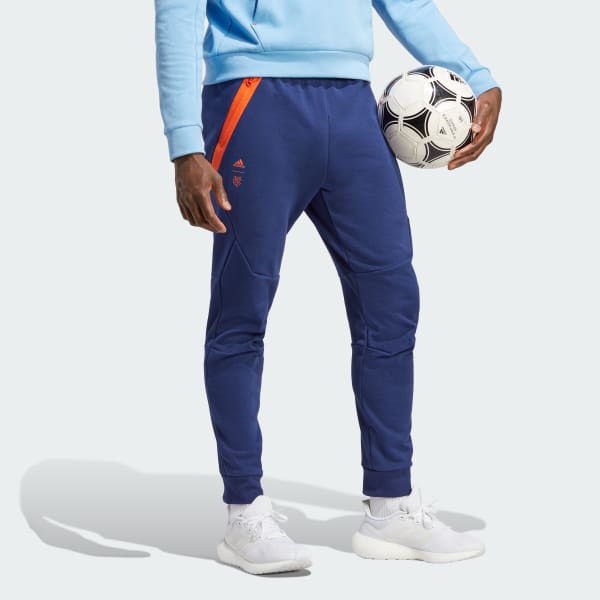Adidas tech shop pants football