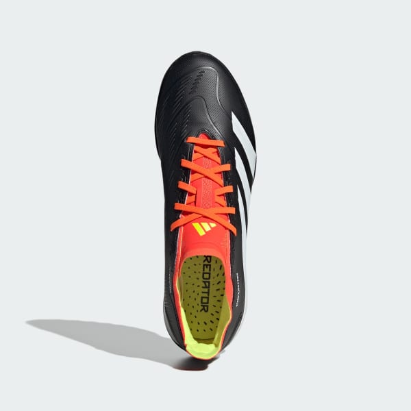 Black Predator 24 League Low Turf Boots