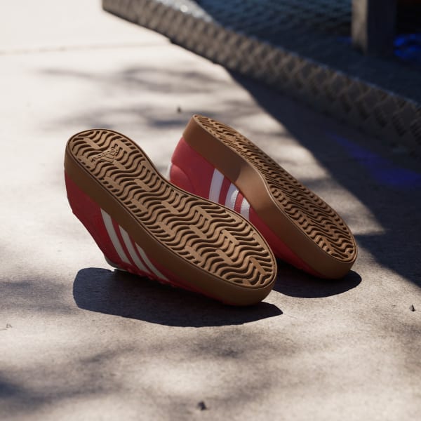 Red VL Court 3.0 Shoes