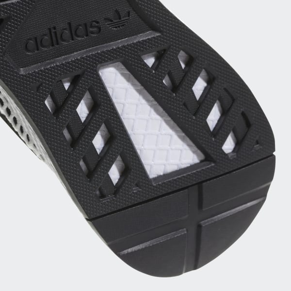 deerupt runner shoes