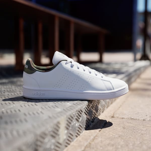 Putih SEPATU ADVANTAGE BASE