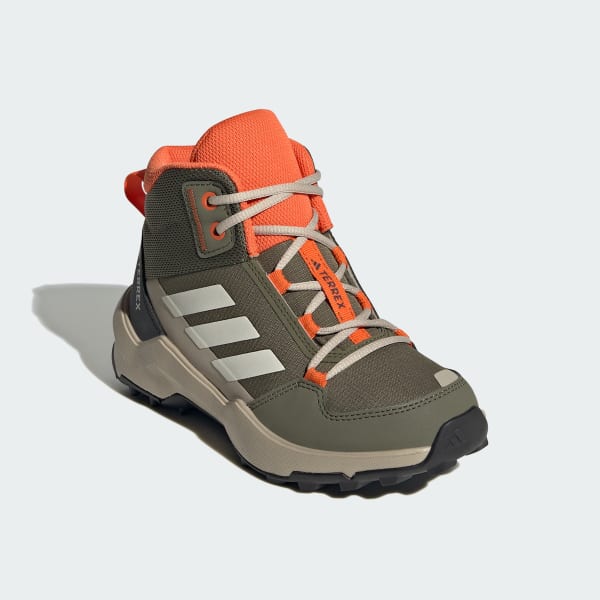 Adidas terrex mid goretex kid on sale