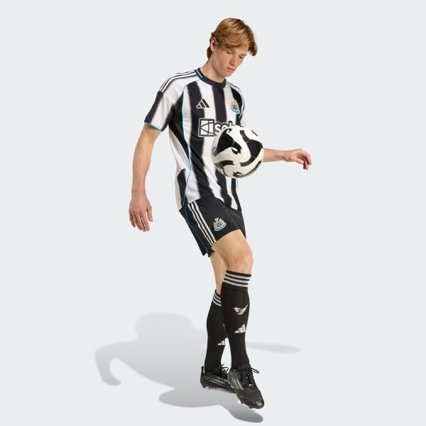 Sort Newcastle United FC 25/26 hjemmebaneshorts