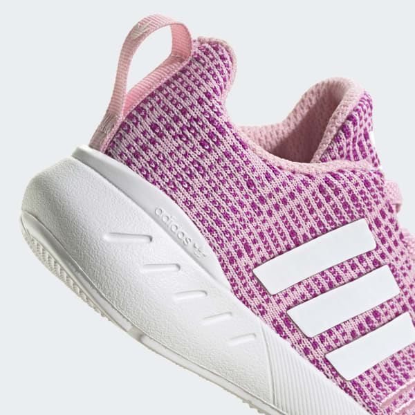 Chaussure Swift Run 22