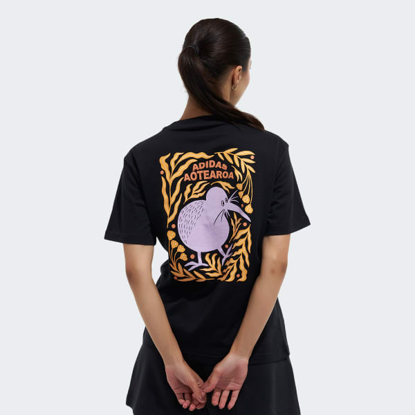 Black KIWI TEE