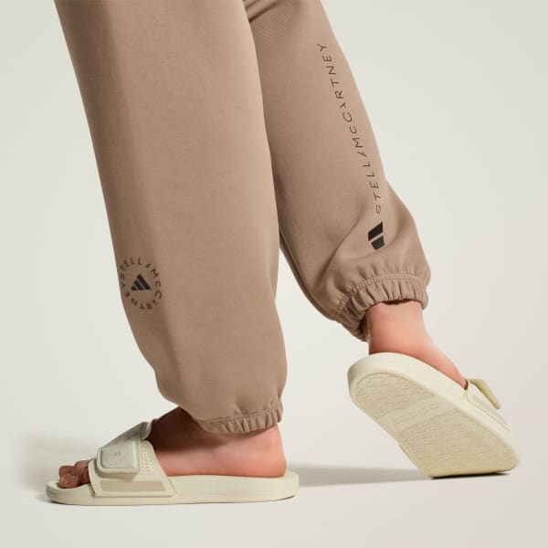 สีเบจ รองเท้าแตะ adidas by Stella McCartney