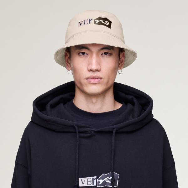 สีเบจ หมวกบัคเก็ตพิมพ์ลาย Y-3