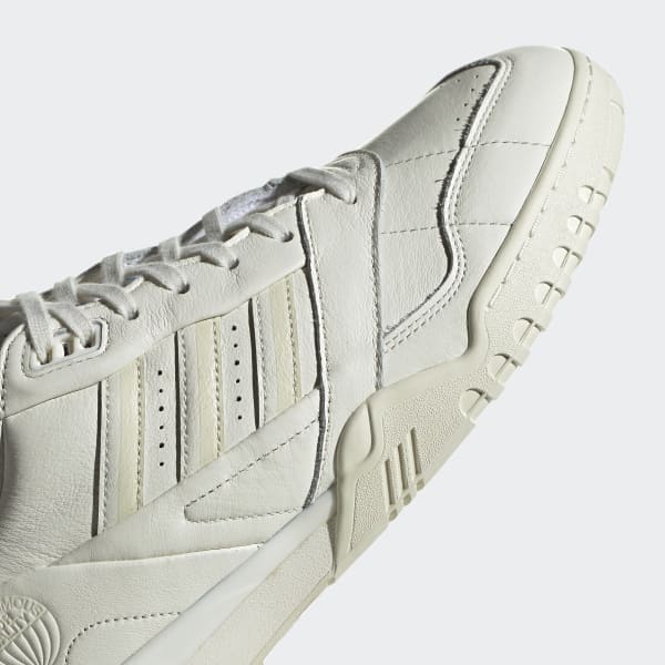 Adidas trainer ar online