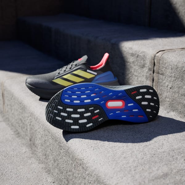 ブラック ウルトラブースト 5X / Ultraboost 5X