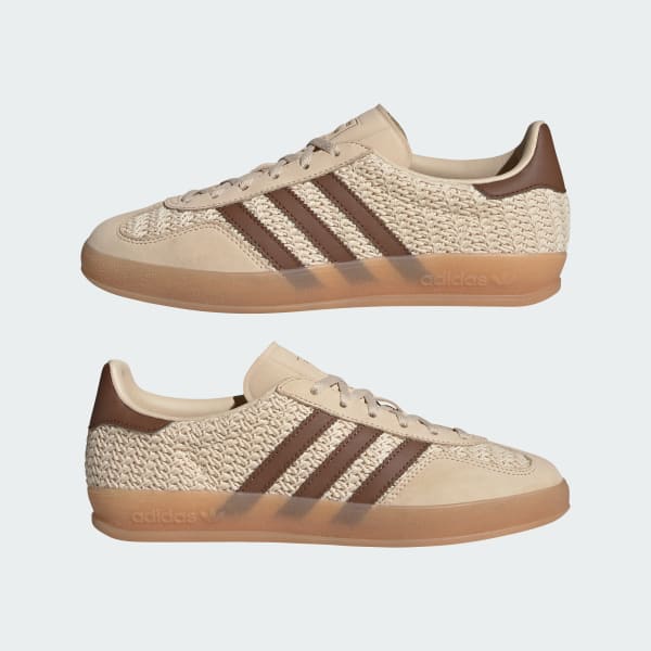 [アディダス] ガゼル インドア シューズ [W GAZELLE INDOOR SHOES] サンドストレータ/プリラブドブラウン/ガム JS1418 adidas Gazelle Indoor Shoes - Beige | Free Shipping with adiClub