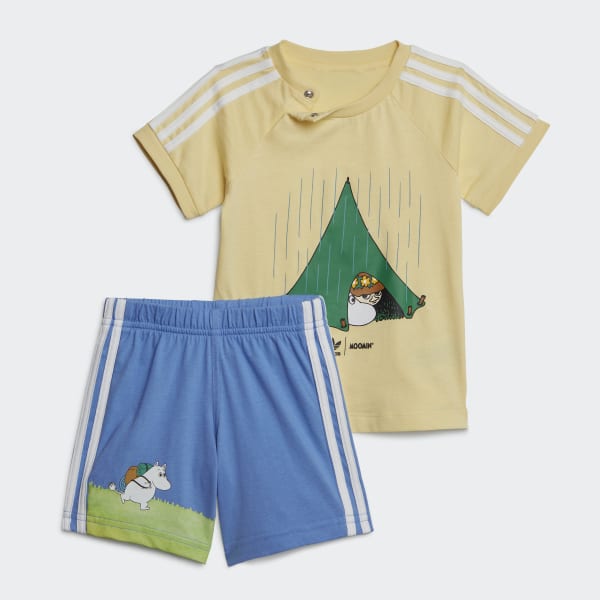 Gul adidas Originals x Moomin Shorts and Tee sæt