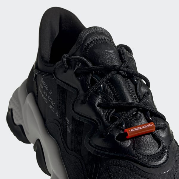 ozweego tr shoes black