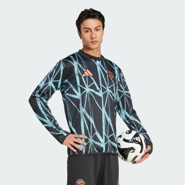 Black FC Bayern Pre-Match Warm Top