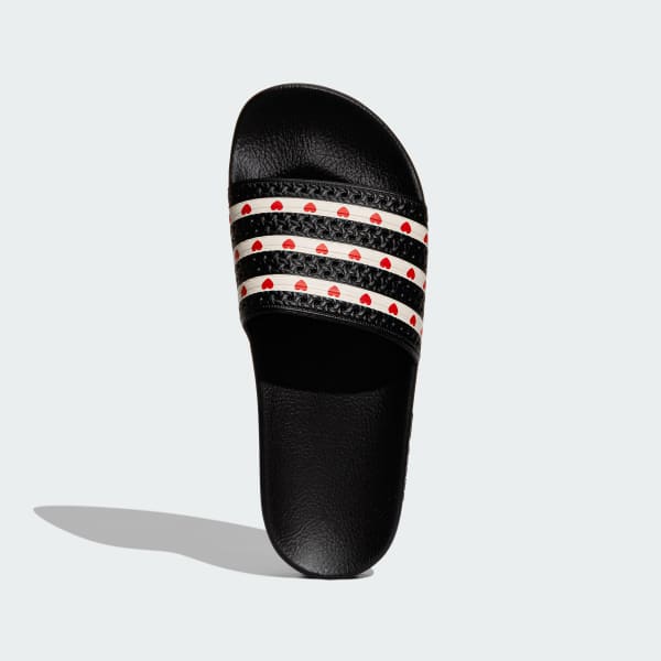 ブラック アディレッタ サンダル / Adilette Slides