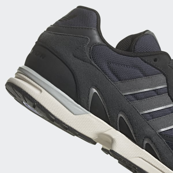 Adidas torsion store trainers