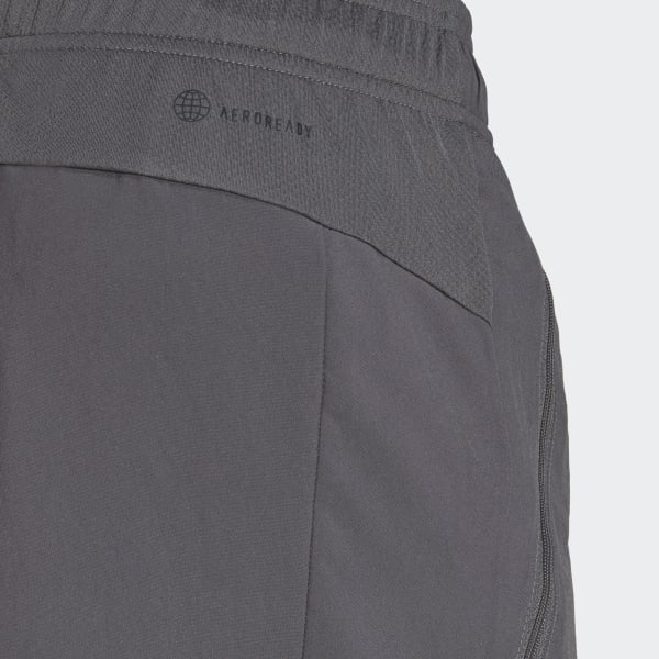 Gris Short d'entraînement en toile Train Essentials