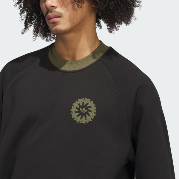Star Wheel Crewneck Sweatshirt (Gender Neutral)