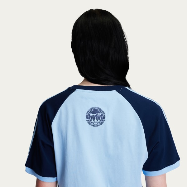 adidas Originals × Oasis ツアースリーストライプス Tシャツ
