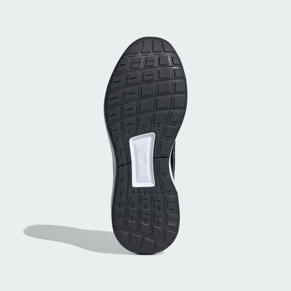 Hitam Sepatu Ultimashow 2.0