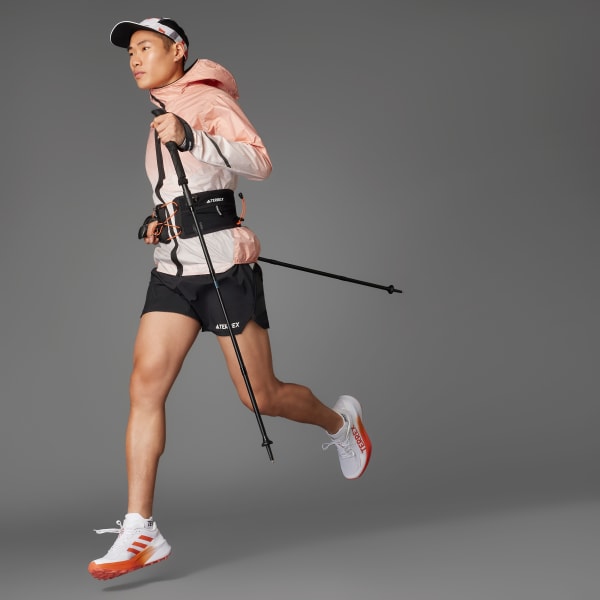 Schwarz Xperior Shorts