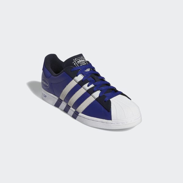 adidas blue superstar