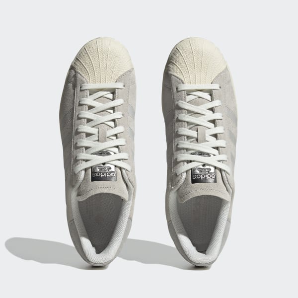 White shell sale toe adidas