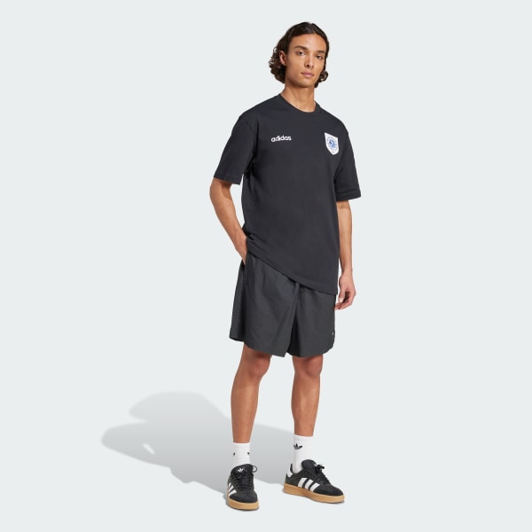 Svart Badge Graphic t-shirt