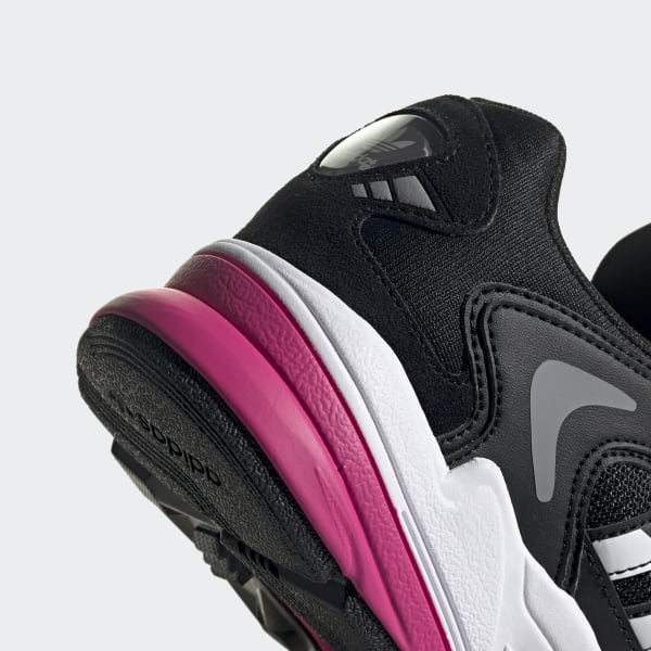 adidas falcon 2000 w