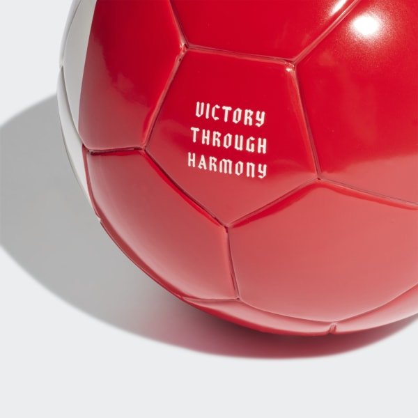 Arsenal hotsell adidas ball