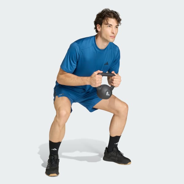 Blue 테크 에센셜 워크아웃 3-스트라이프 쇼츠