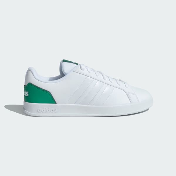 White Woodie Pro Icon Sneaker