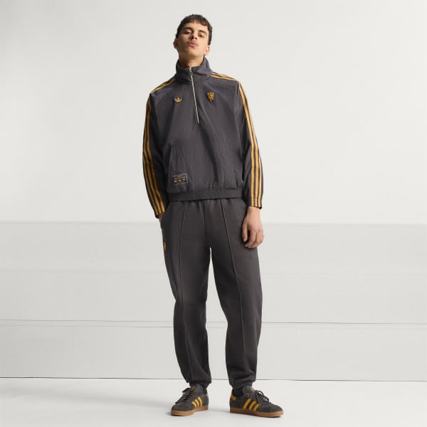 Czerń Bluza Manchester United Terrace Icons Half-Zip