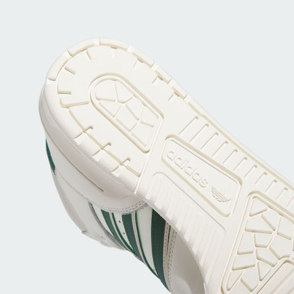 Rivalry Mid Shoes