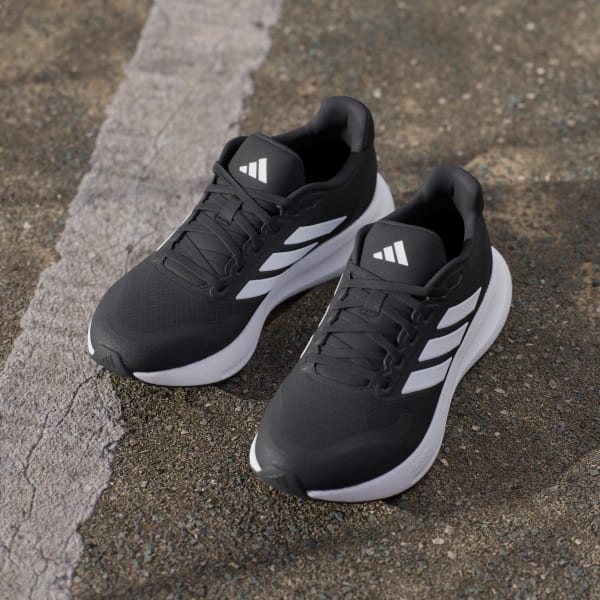 Adidas runfalcon shoes all black top