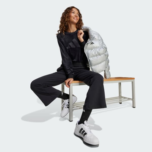 Sort Girl Holiday Glam Cropped Sweatshirt