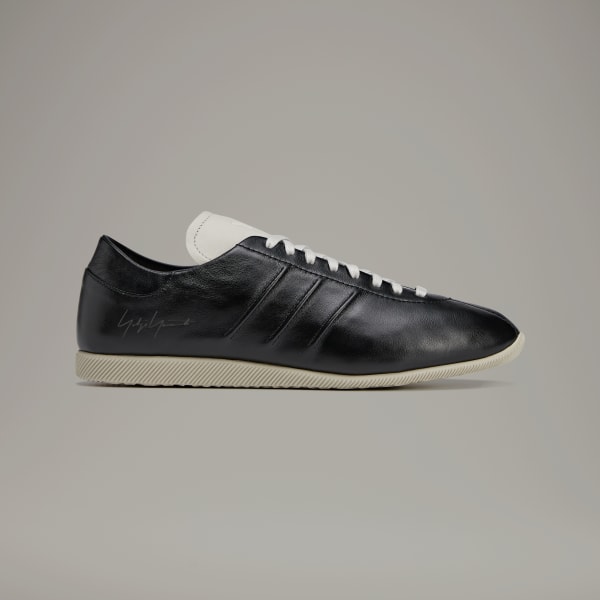 Schwarz Y-3 Japan