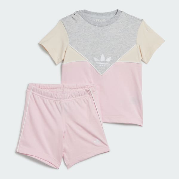 Rosa Conjunto Camiseta y Shorts Adicolor