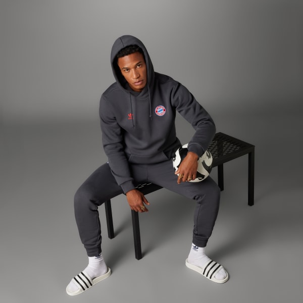 adidas FC Bayern M nchen Essentials Trefoil Broek grijs adidas