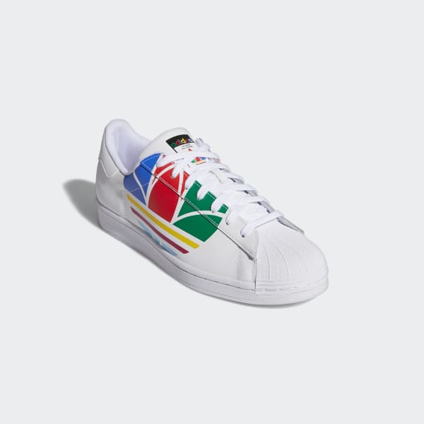 White Superstar Pure Shoes JQ782