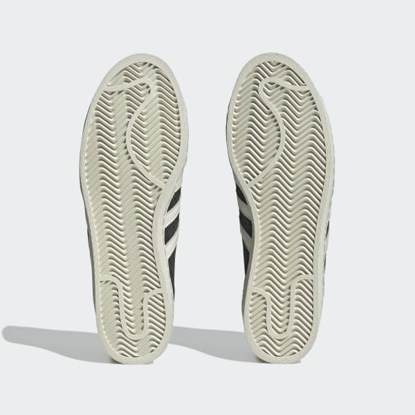 Schwarz Superstar 82 Schuh