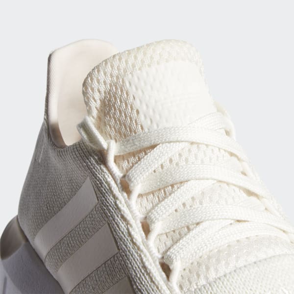 adidas swift run chalk white
