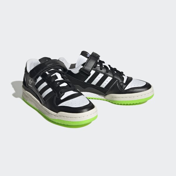 Black Forum Low Shoes