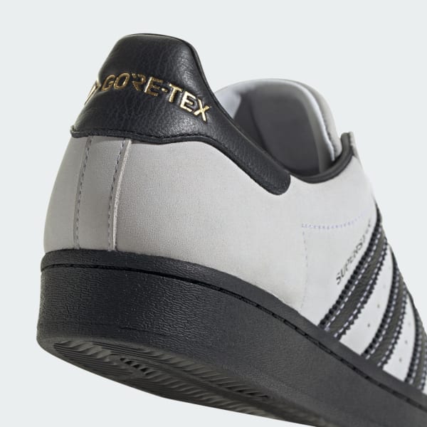 Adidas originals best sale gore tex shoes