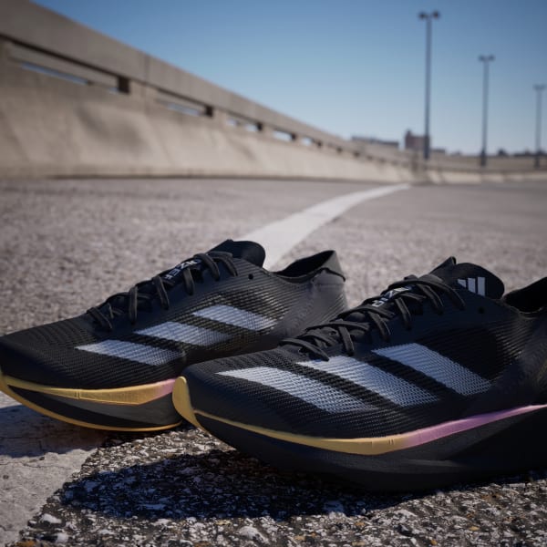 Adizero Takumi Sen 10 Laufschuh
