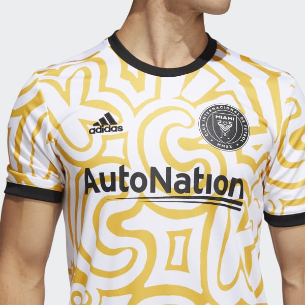 Inter Miami CF Debuts New Jersey Partially Made With Recycled Plastic - CBS  Miami
