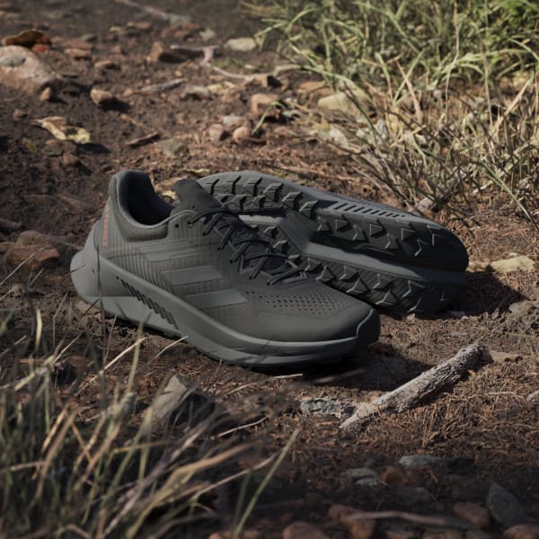 adidas　TERREX SOULSTRIDE FLOW トレイルランニング アディダス テレックス ソウルストライド フロー トレイル
