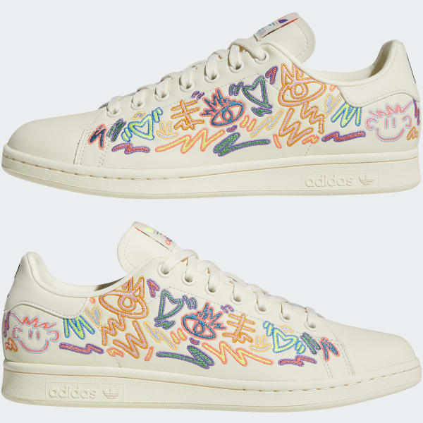trang Giày Stan Smith Pride LKY92