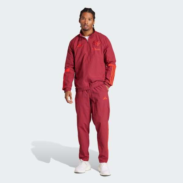 Manchester united shop presentation tracksuit